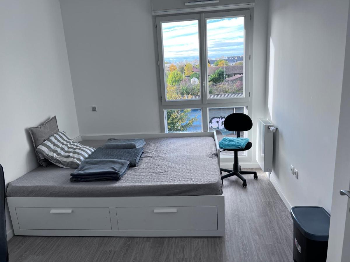 Chambre privée à 25 min de La Défense Sartrouville Esterno foto