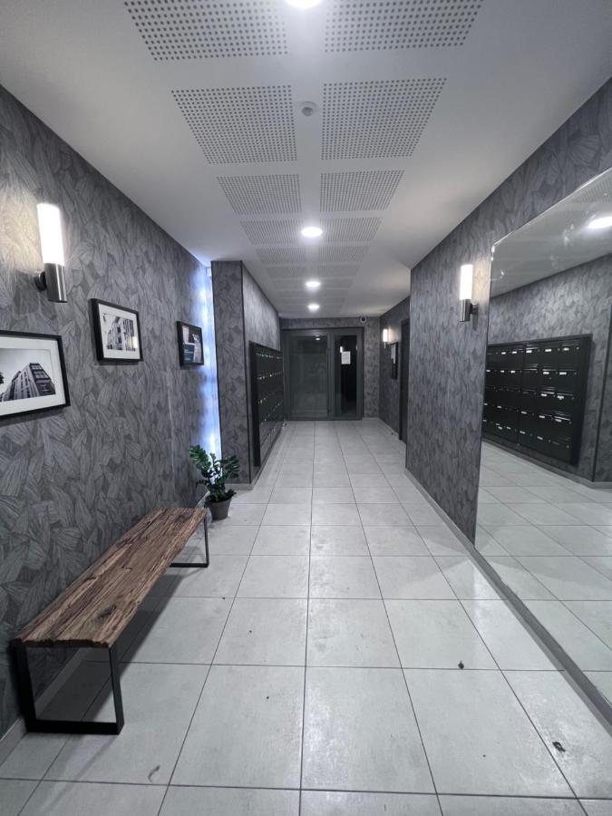 Chambre privée à 25 min de La Défense Sartrouville Esterno foto